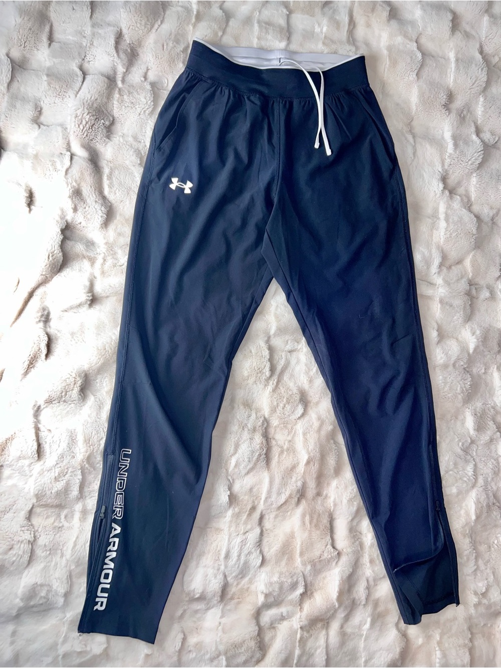 Mens | SML | Under Armour Navy & White Performance Track Pants